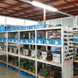 Plug-Socket-Injection-640-640